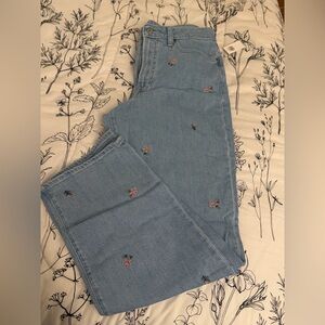 NWT Old Navy Light Blue Jeans with Floral Embroidery